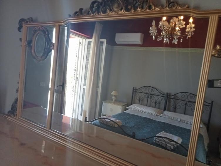 Villa Dei Principi Torrenova  Luaran gambar